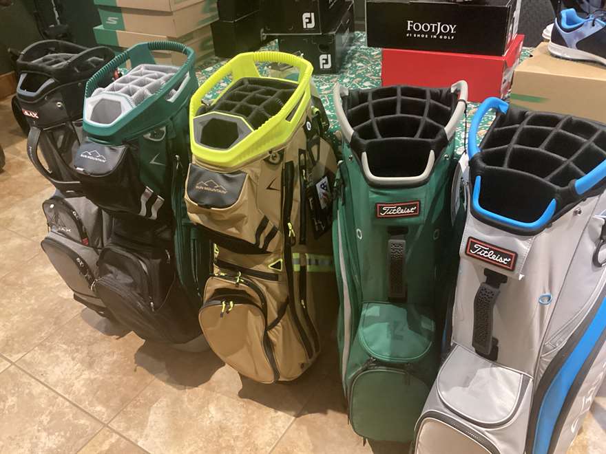 Titleist Golf Bags